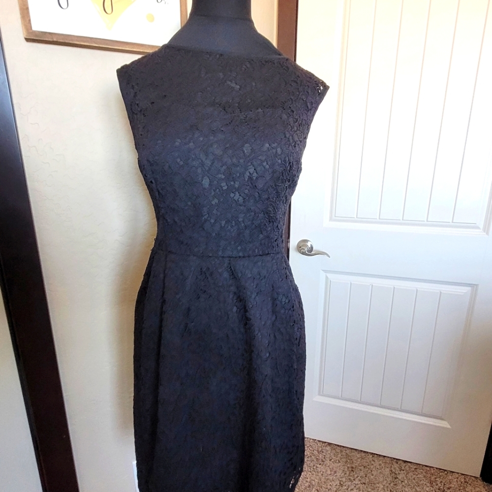 White House Black Market Black lace cocktail dress POCKETS